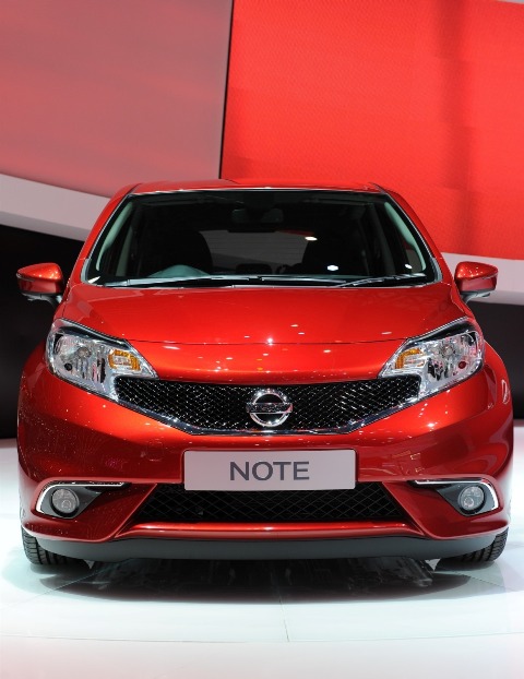 Nissan Note 2013 lộ diện hoàn toàn - 1